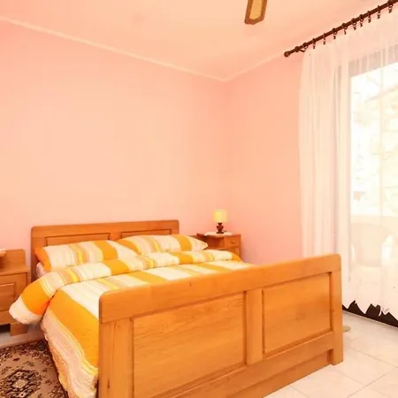 Διαμέρισμα With Wifi Susak, Losinj - 8047 *